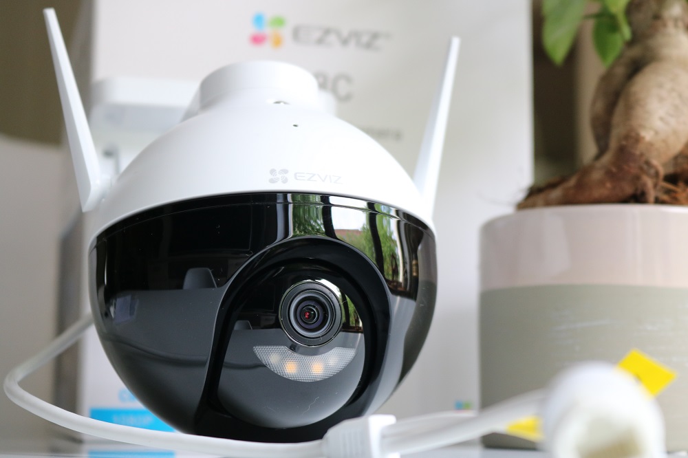 Камера видеонаблюдения Ezviz C8C. Круговой обзор - VENDEE